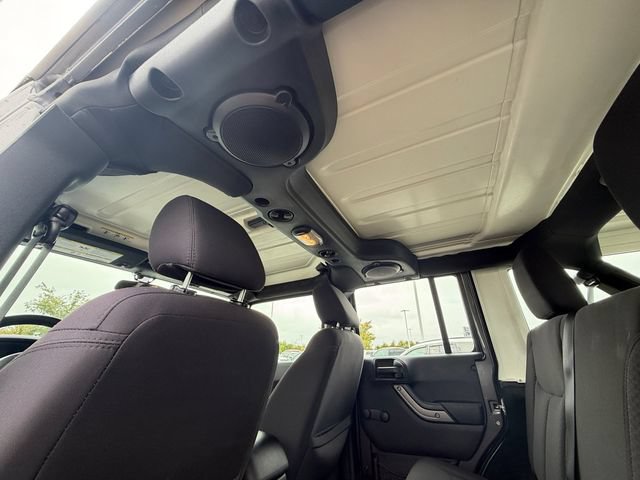 Used 2014 Jeep Wrangler Unlimited Sport w/ Connectivity Group AWD/4WD image 20