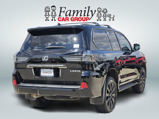 Used 2019 Lexus LX 570 4WD w/ Inspiration Series image 4