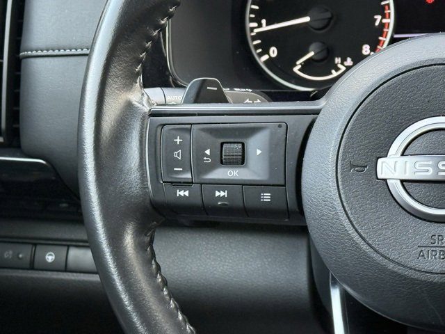 Certified 2024 Nissan Pathfinder SV image 25