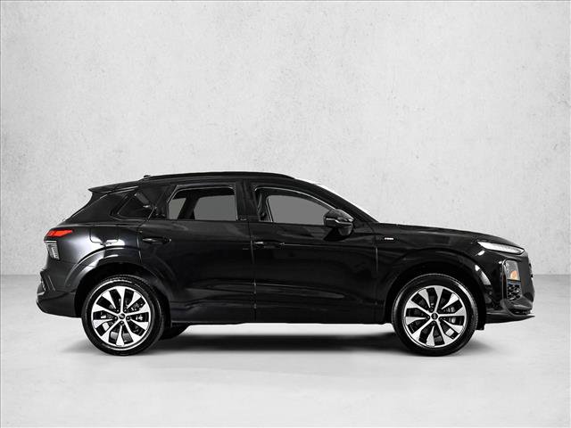 New 2026 Audi Q3 quattro 2.0T AWD/4WD image 4