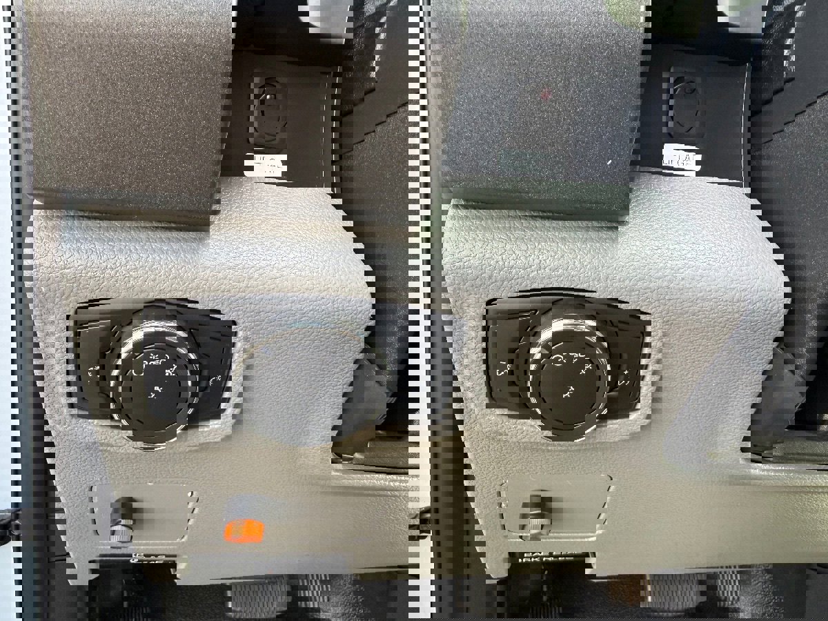 Used 2019 Ford F350 XL w/ Power Equipment Group image 20