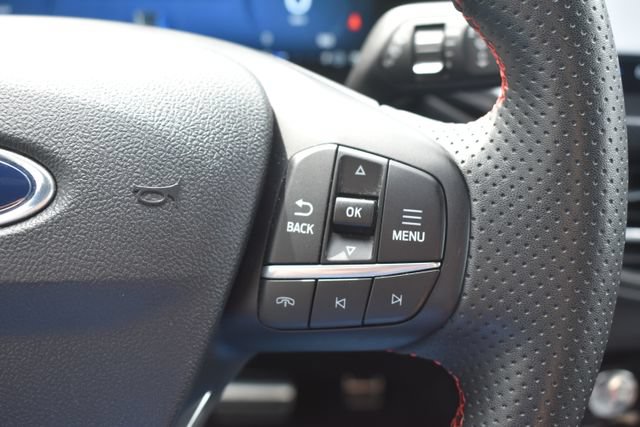 Used 2023 Ford Escape ST-Line Elite w/ Premium Technology Package AWD/4WD image 26
