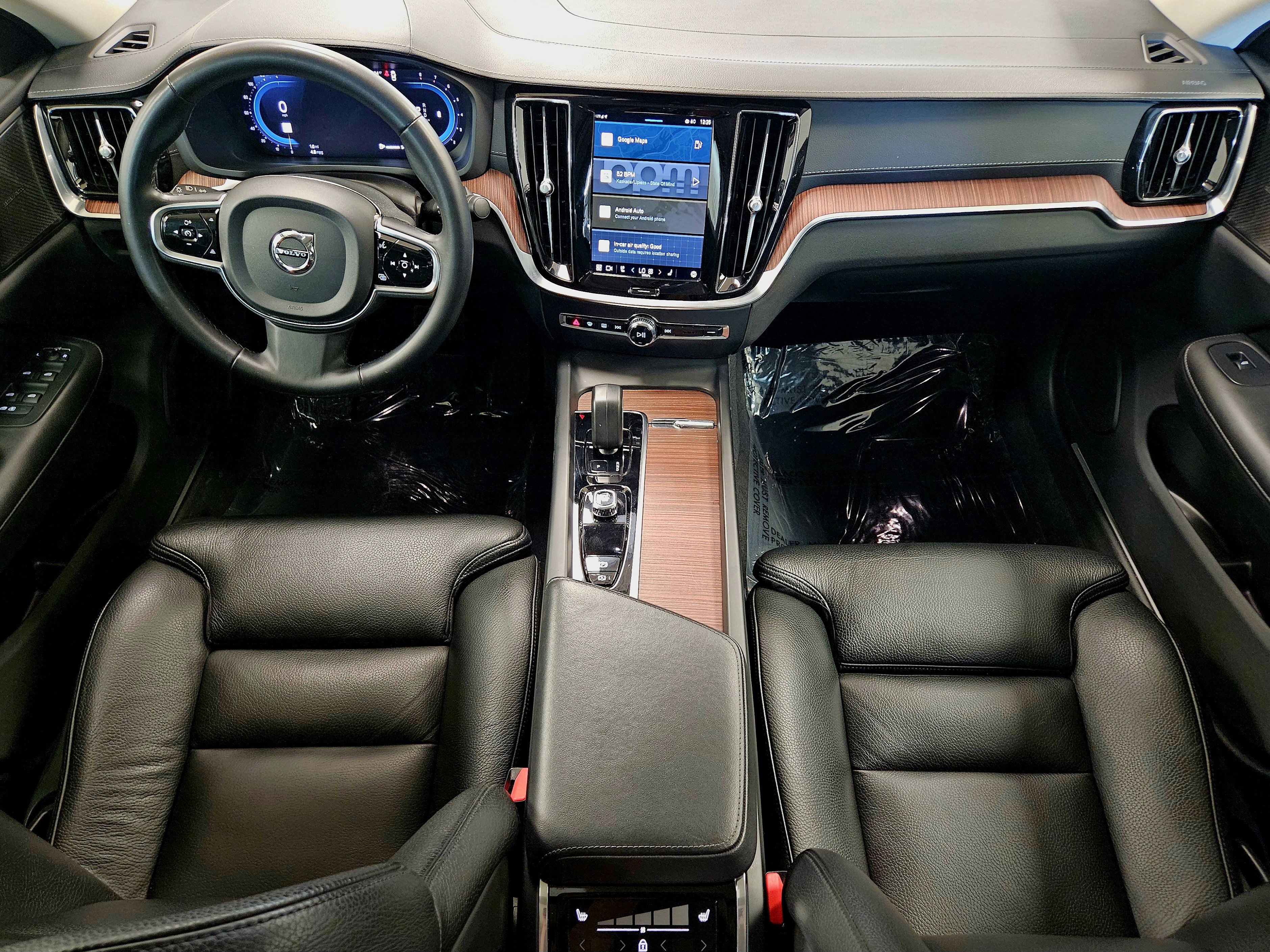 Used 2024 Volvo S60 B5 Ultimate image 13