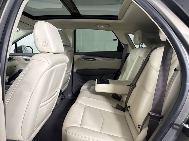 Used 2019 Cadillac XT5 Luxury AWD/4WD image 22