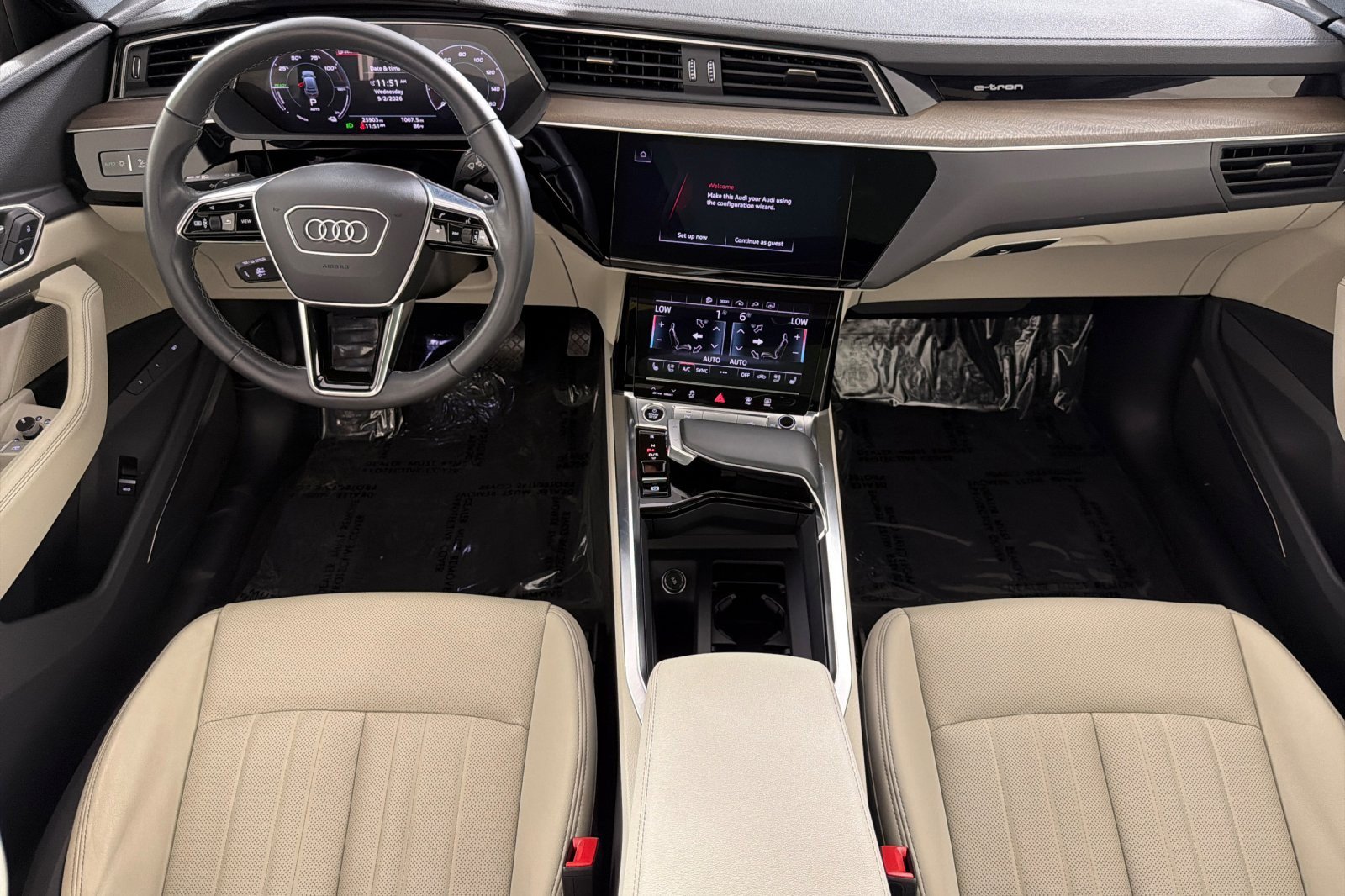Used 2024 Audi Q8 e-tron Premium Plus w/ Premium Plus Package AWD/4WD image 12