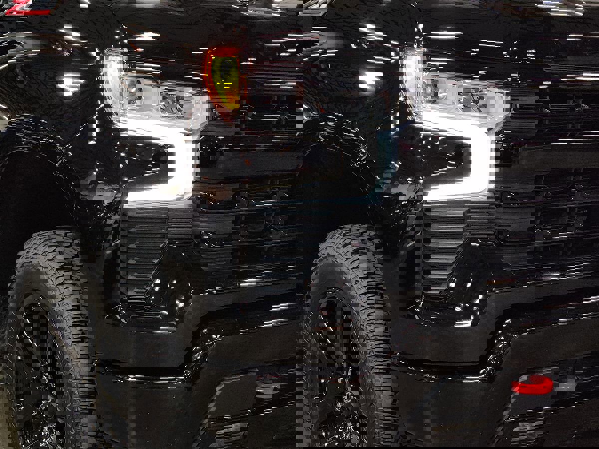 Used 2025 Chevrolet Silverado 1500 LT Trail Boss w/ Convenience Package II image 13