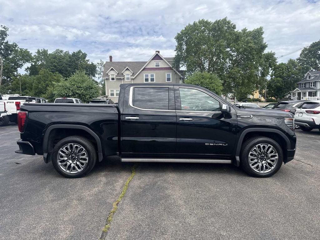 Used 2023 GMC Sierra 1500 Denali Ultimate AWD/4WD image 7