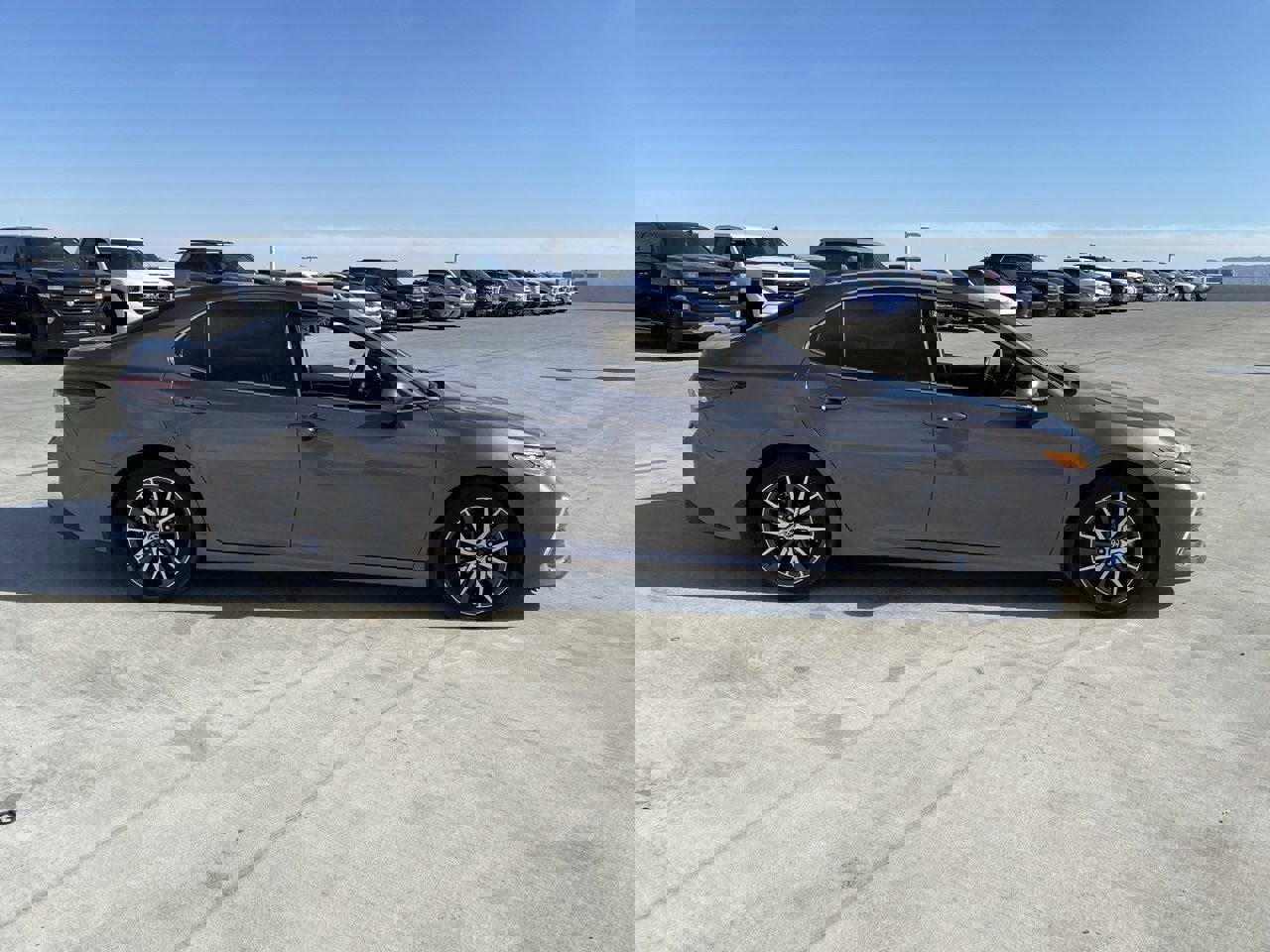 Used 2024 Toyota Camry XLE w/ Cold Weather Package image 3