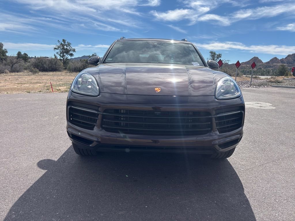 Used 2023 Porsche Cayenne image 8