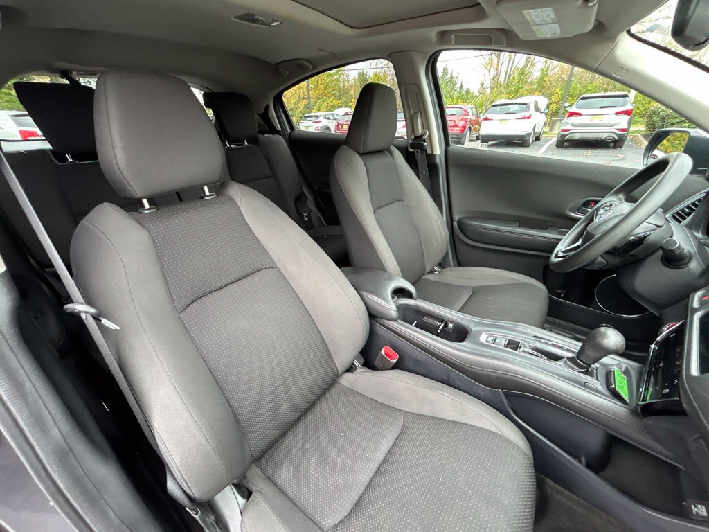 Used 2021 Honda HR-V EX image 35