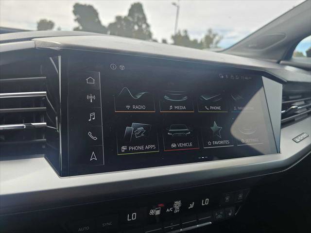 Used 2024 Audi Q4 e-tron Premium Plus w/ Premium Plus image 29