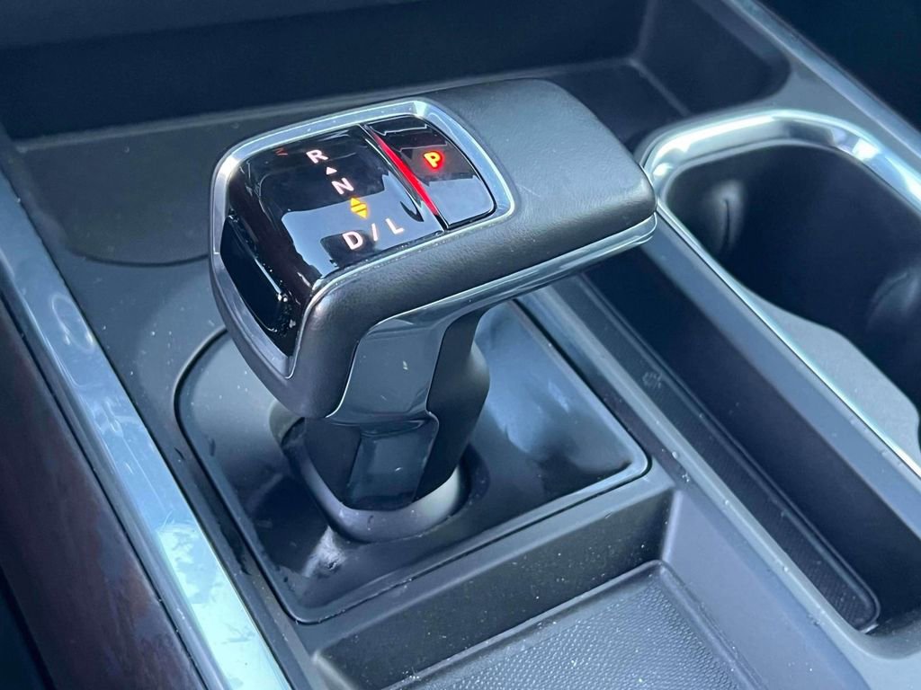 Used 2023 GMC Sierra 1500 SLT w/ SLT Convenience Package AWD/4WD image 26