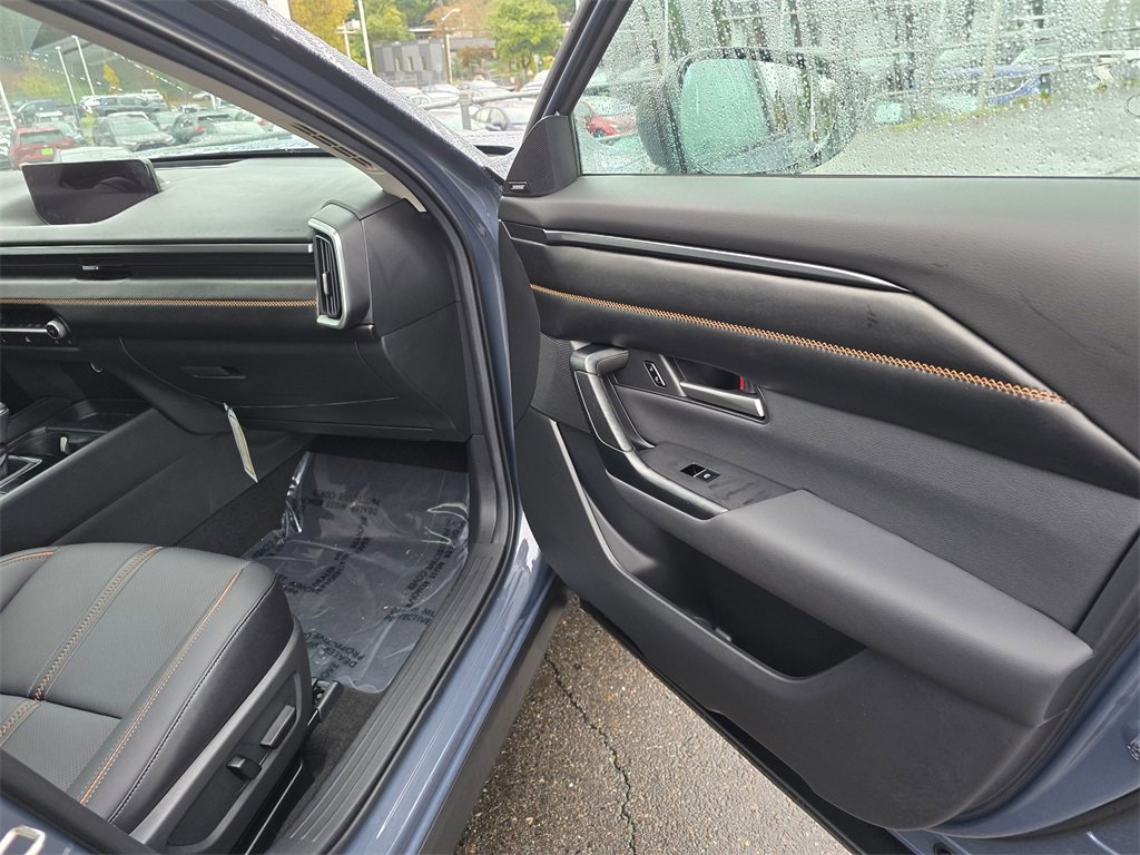 Used 2025 MAZDA CX-50 AWD 2.5 Hybrid w/ Weather Package image 12