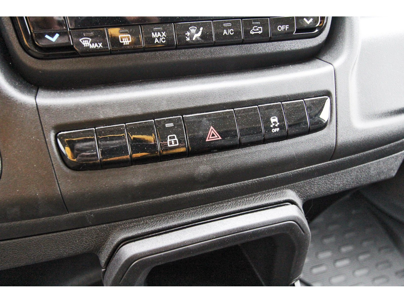 New 2026 RAM ProMaster 2500 w/ Convenience Group FWD image 20