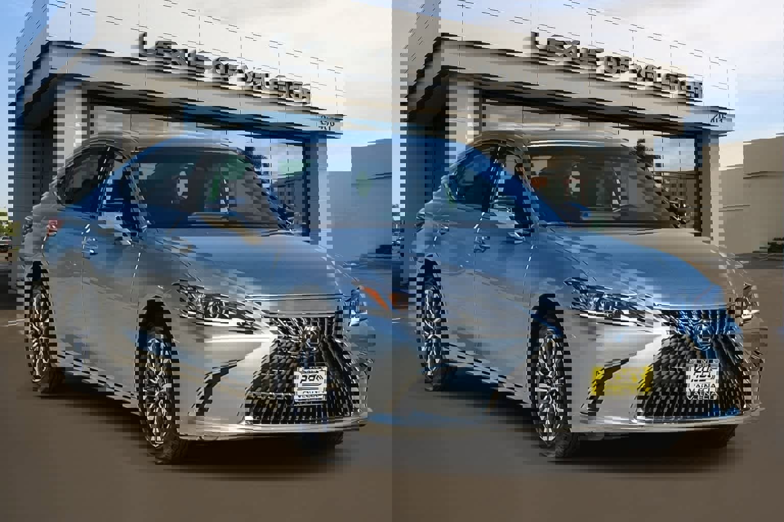 Used 2025 Lexus ES 350 FWD image 5