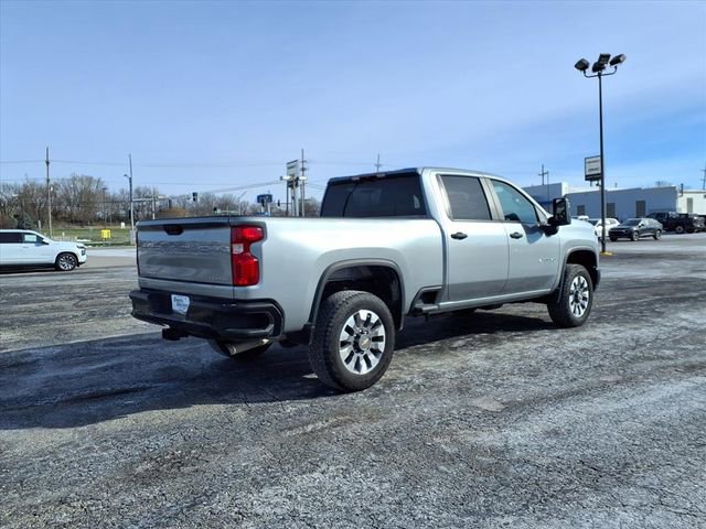 Used 2024 Chevrolet Silverado 2500 Custom w/ Custom Value Package image 18