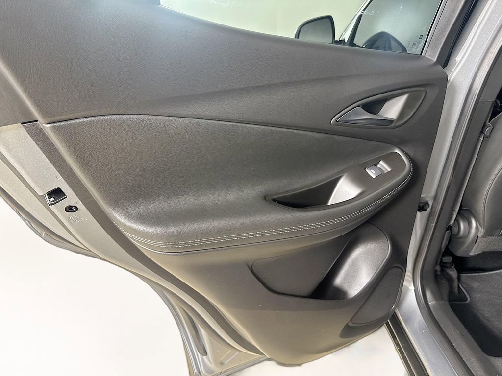 Used 2023 Buick Encore GX Preferred FWD image 21