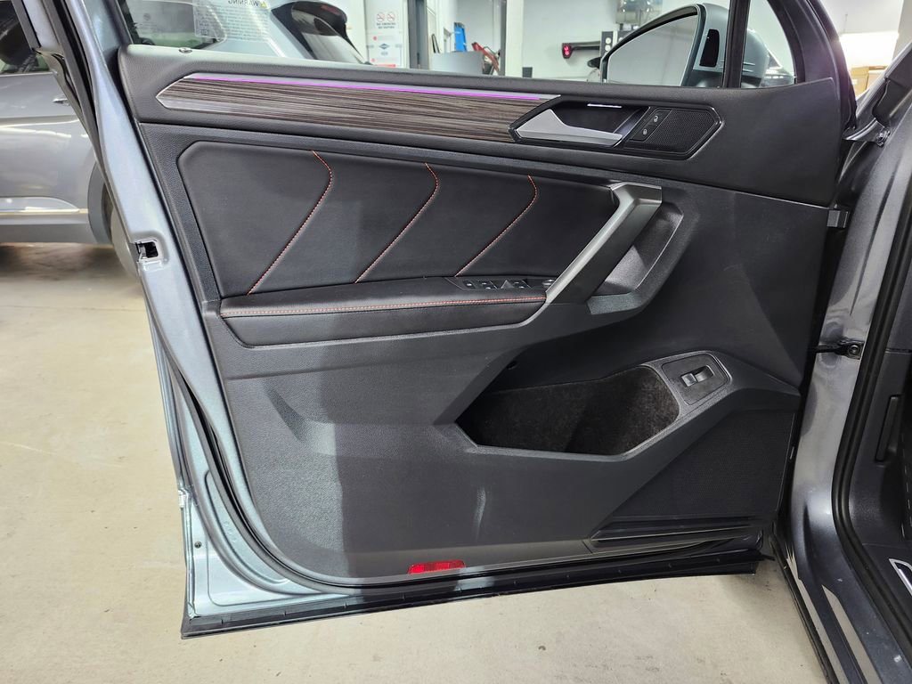 Used 2024 Volkswagen Tiguan Wolfsburg Edition w/ Panoramic Sunroof Package AWD/4WD image 10