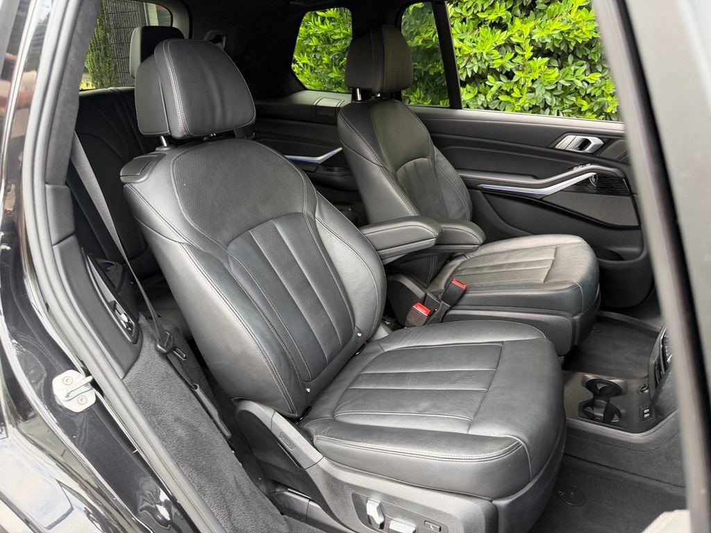 Used 2020 BMW X7 M50i AWD/4WD image 42