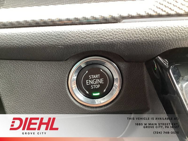 Certified 2024 Chevrolet Traverse RS AWD/4WD image 39