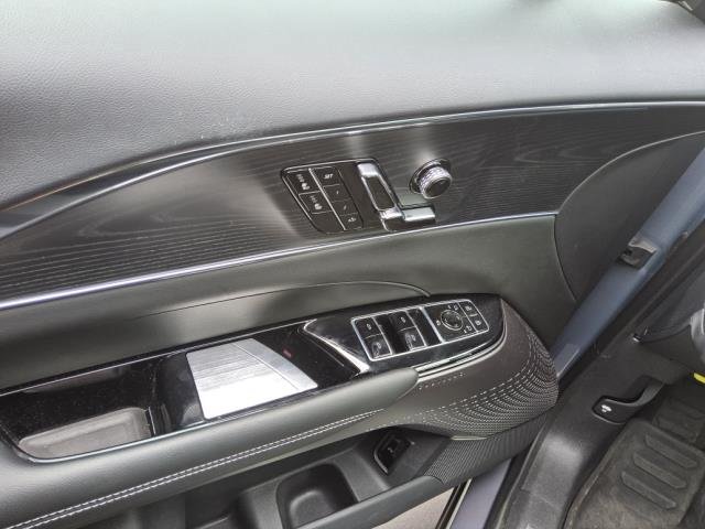 Used 2024 Cadillac Lyriq Sport w/ LPO, Floor Liner Package RWD image 6