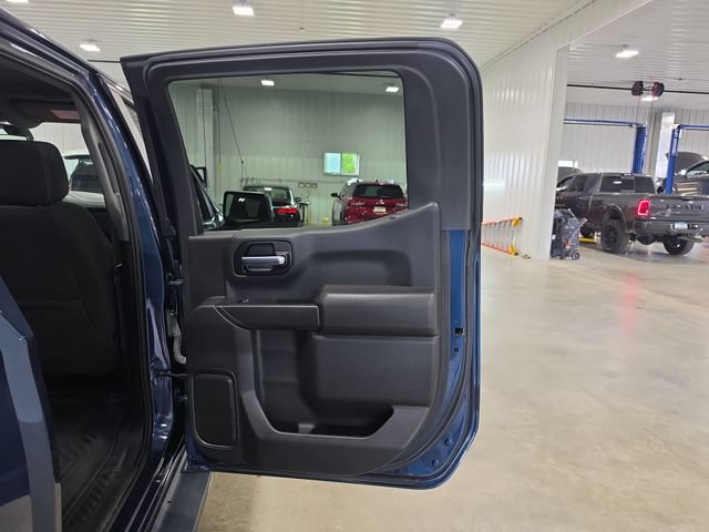 Used 2021 Chevrolet Silverado 1500 LT AWD/4WD image 28