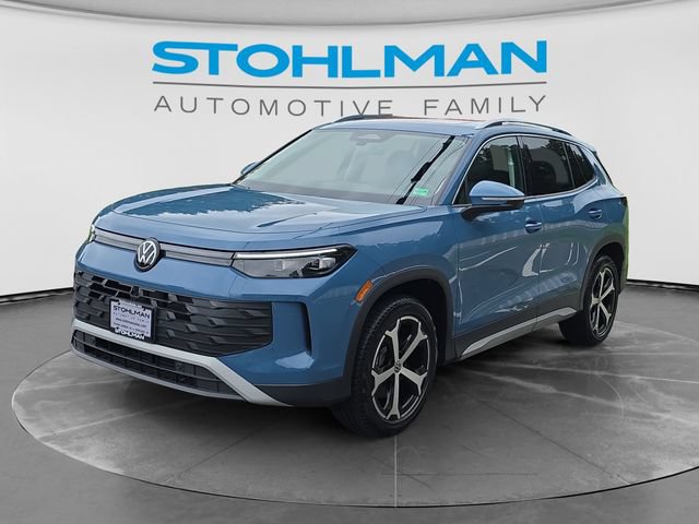 Certified 2026 Volkswagen Tiguan SE w/ Panoramic Sunroof Package