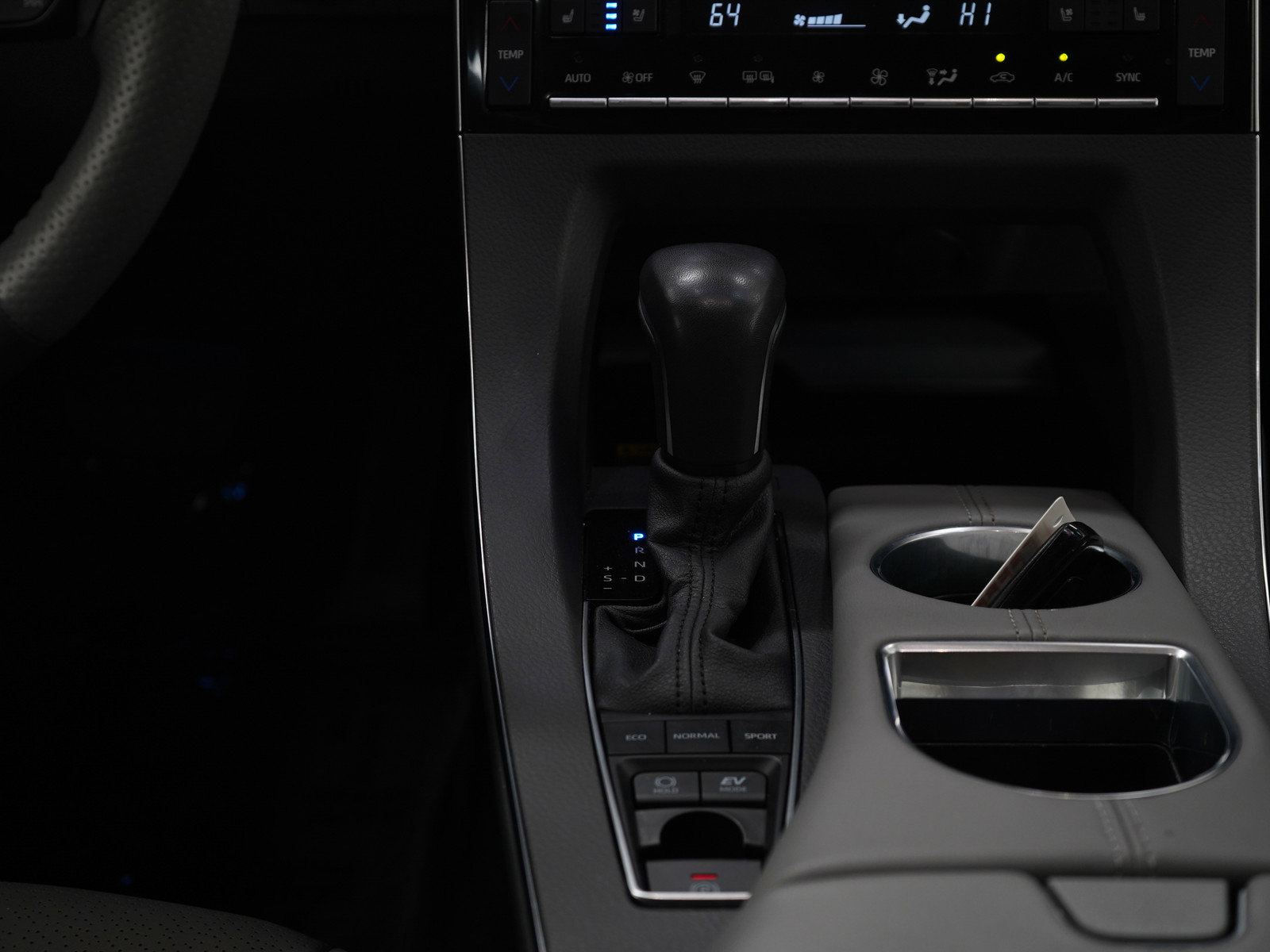 Used 2021 Toyota Avalon Limited w/ Advanced Safety Package FWD image 17