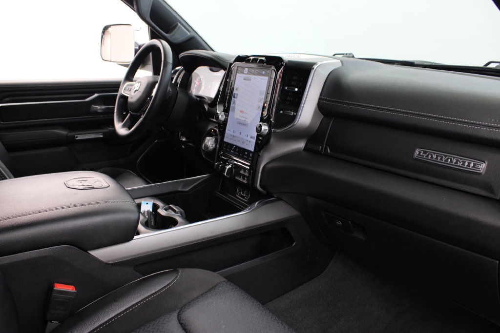 Used 2024 RAM 1500 Laramie AWD/4WD image 26