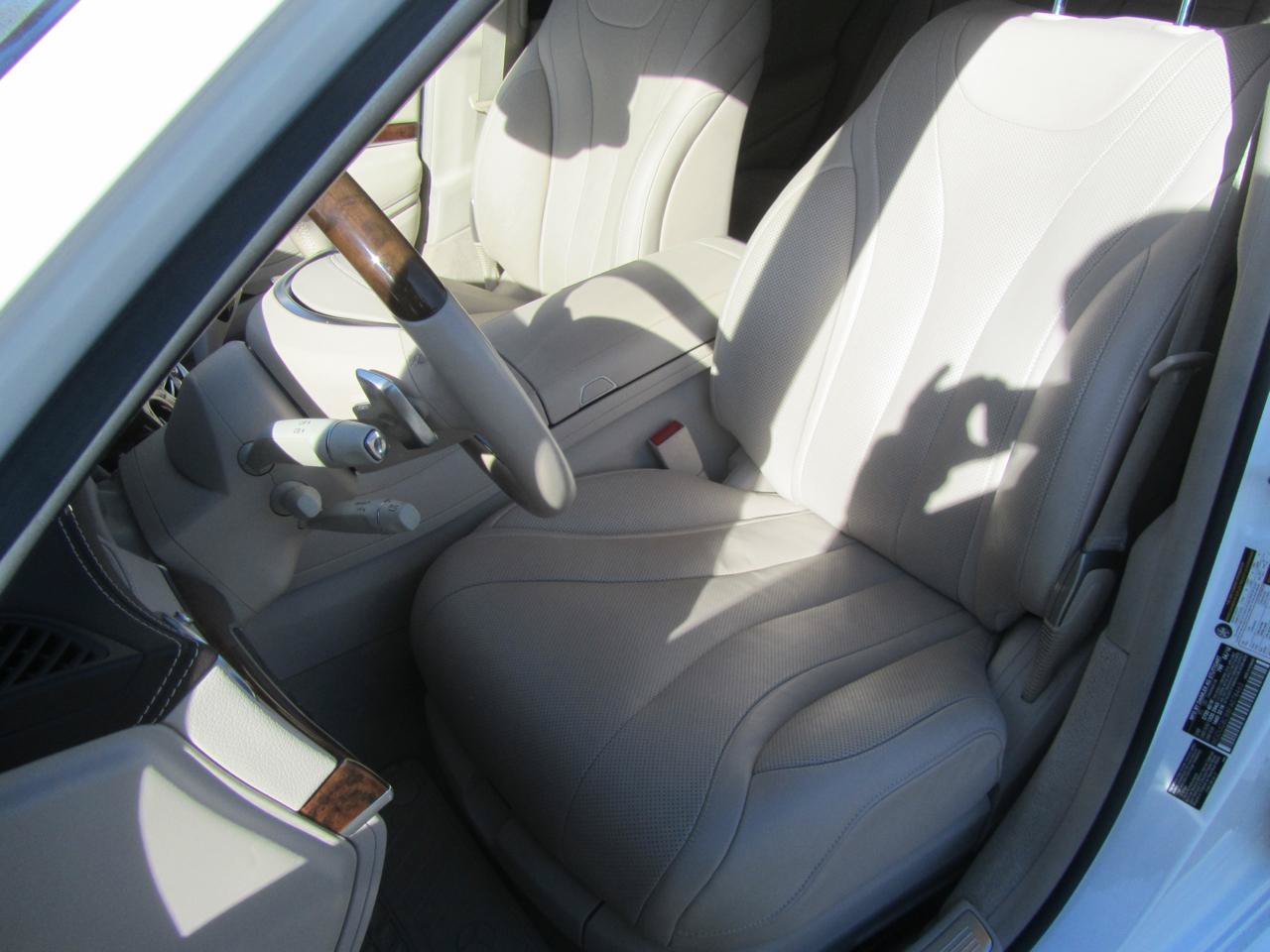 Used 2015 Mercedes-Benz S 550 Sedan image 19