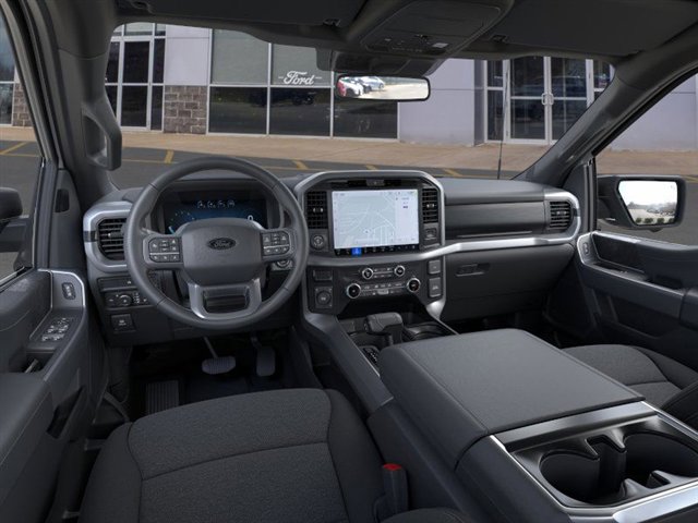 New 2025 Ford F150 XLT w/ Equipment Group 302A MID image 9