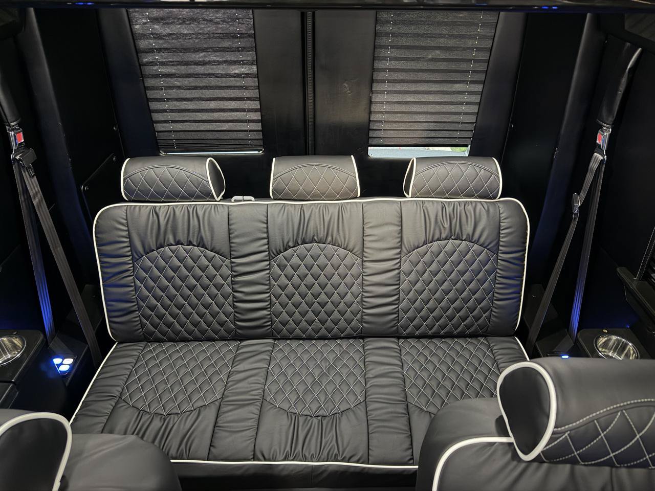 Used 2016 Mercedes-Benz Sprinter 3500 image 42
