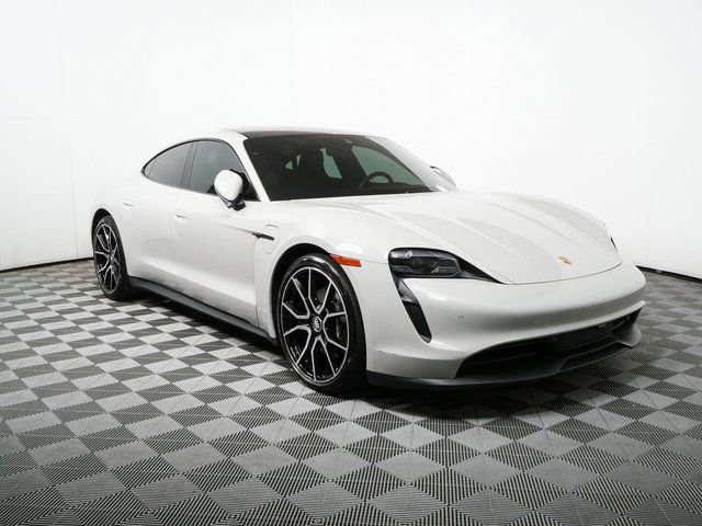Certified 2024 Porsche Taycan image 28