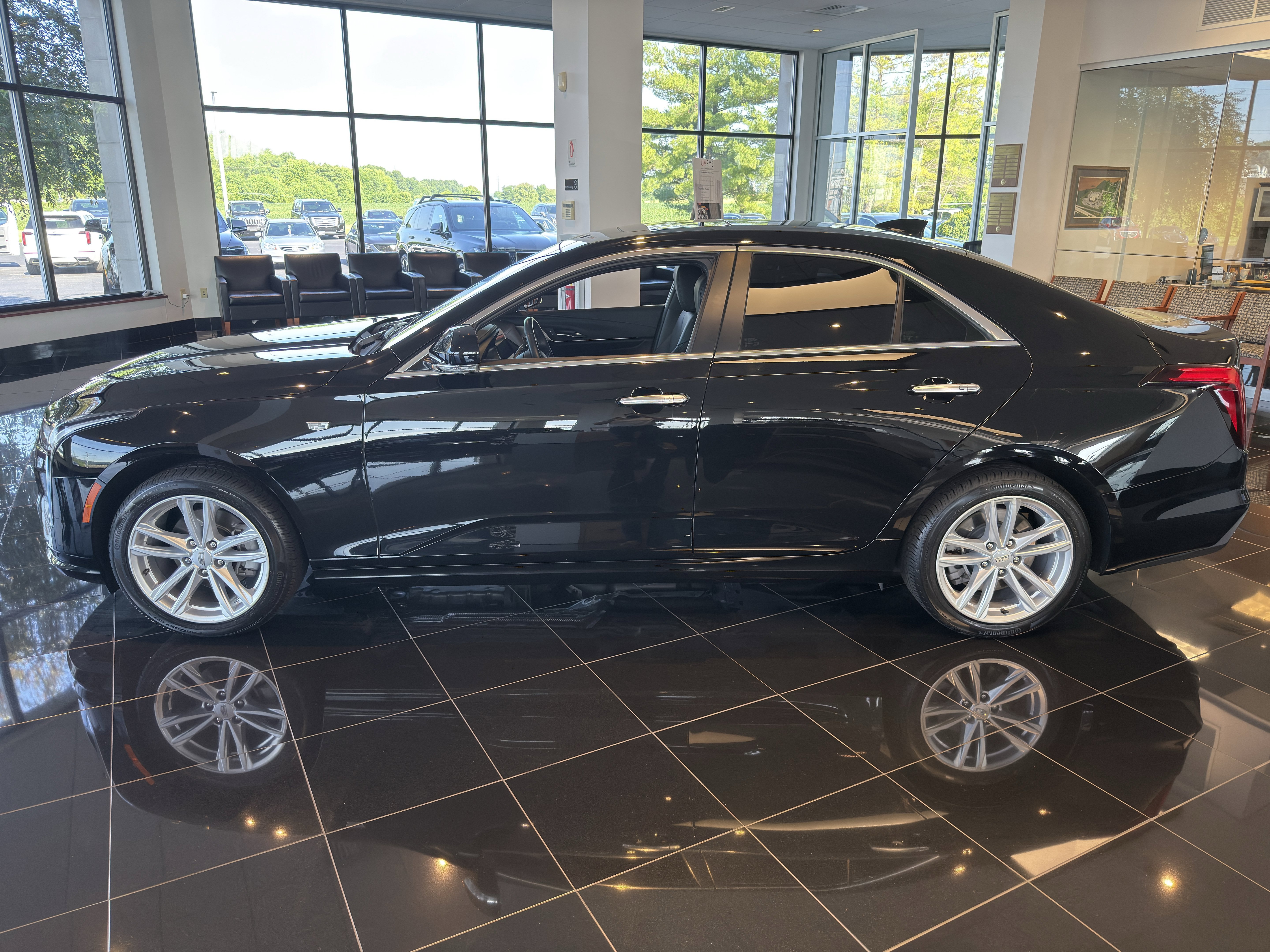 Certified 2023 Cadillac CT4 Luxury w/ Sun And Sound Package AWD/4WD image 2