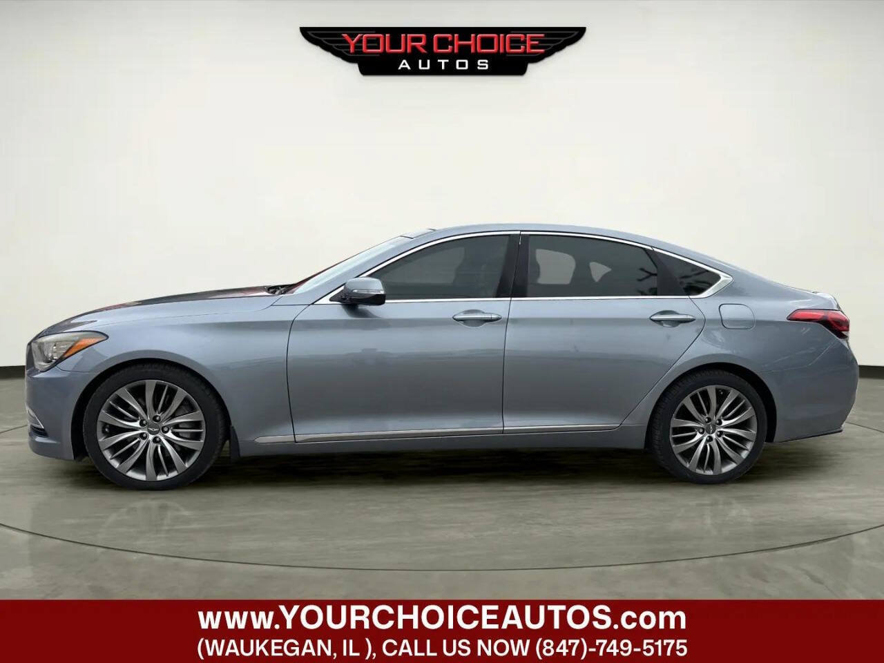 Used 2015 Hyundai Genesis 5.0 RWD image 2
