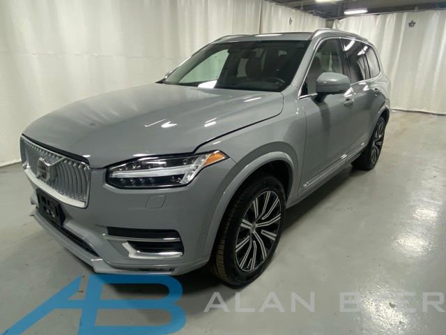 Used 2025 Volvo XC90 B6 Ultra image 1