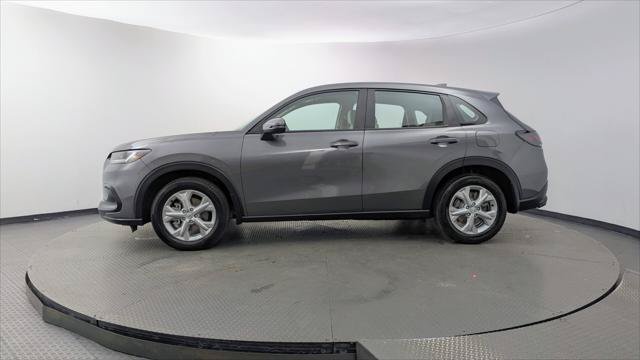 Used 2025 Honda HR-V LX image 3