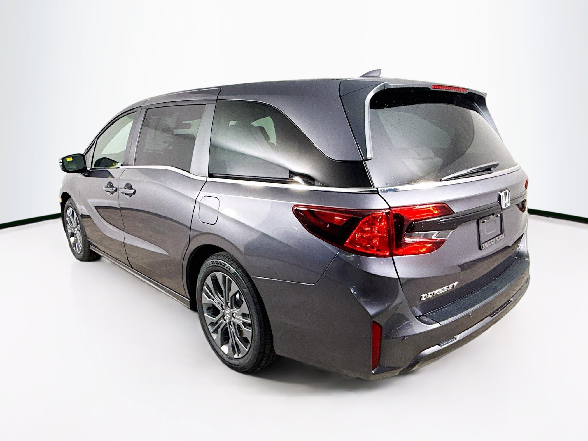 New 2026 Honda Odyssey Touring image 33