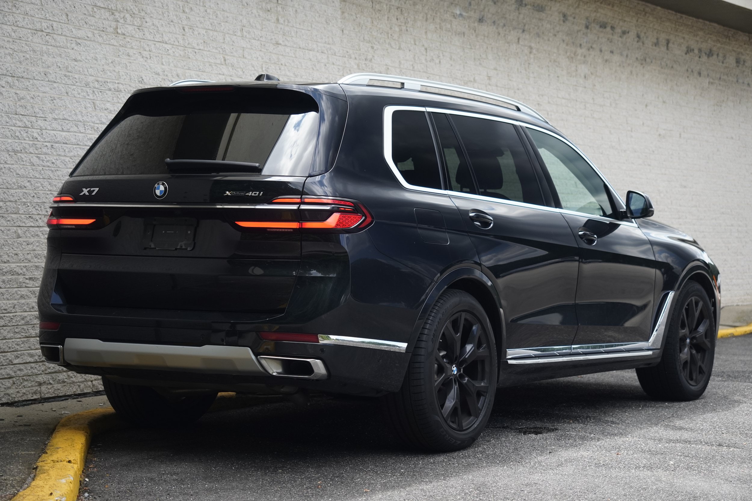 Used 2026 BMW X7 xDrive40i AWD/4WD image 7