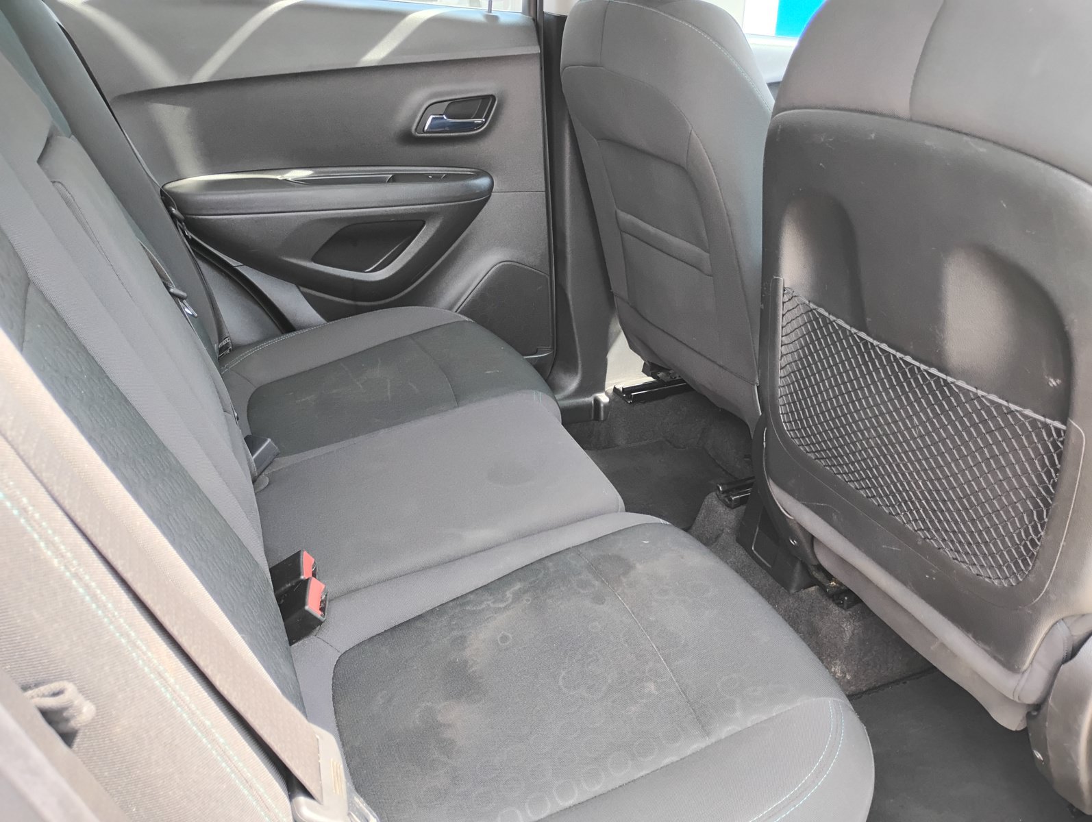 Used 2016 Chevrolet Trax LS w/ LPO, Cargo Package FWD image 28