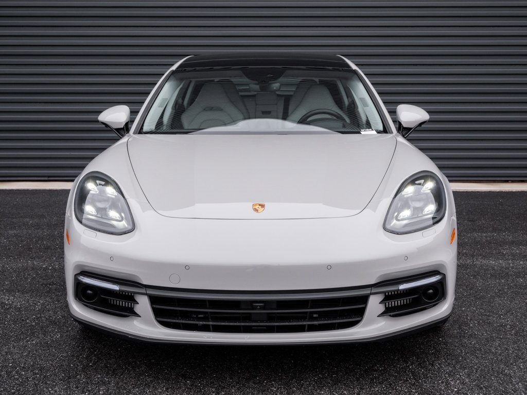 Used 2020 Porsche Panamera 4 image 35