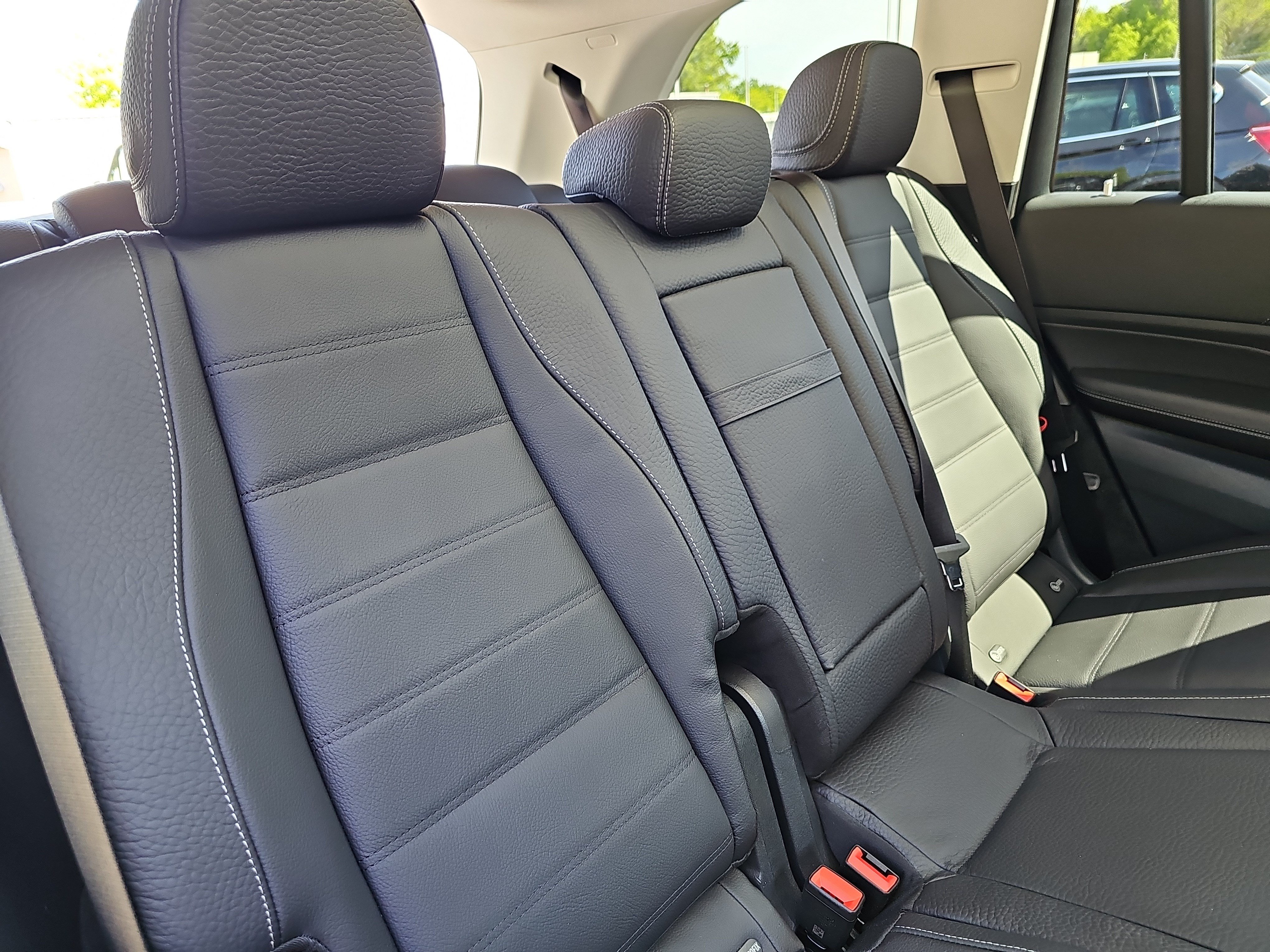 New 2026 Mercedes-Benz GLS 450 4MATIC image 12