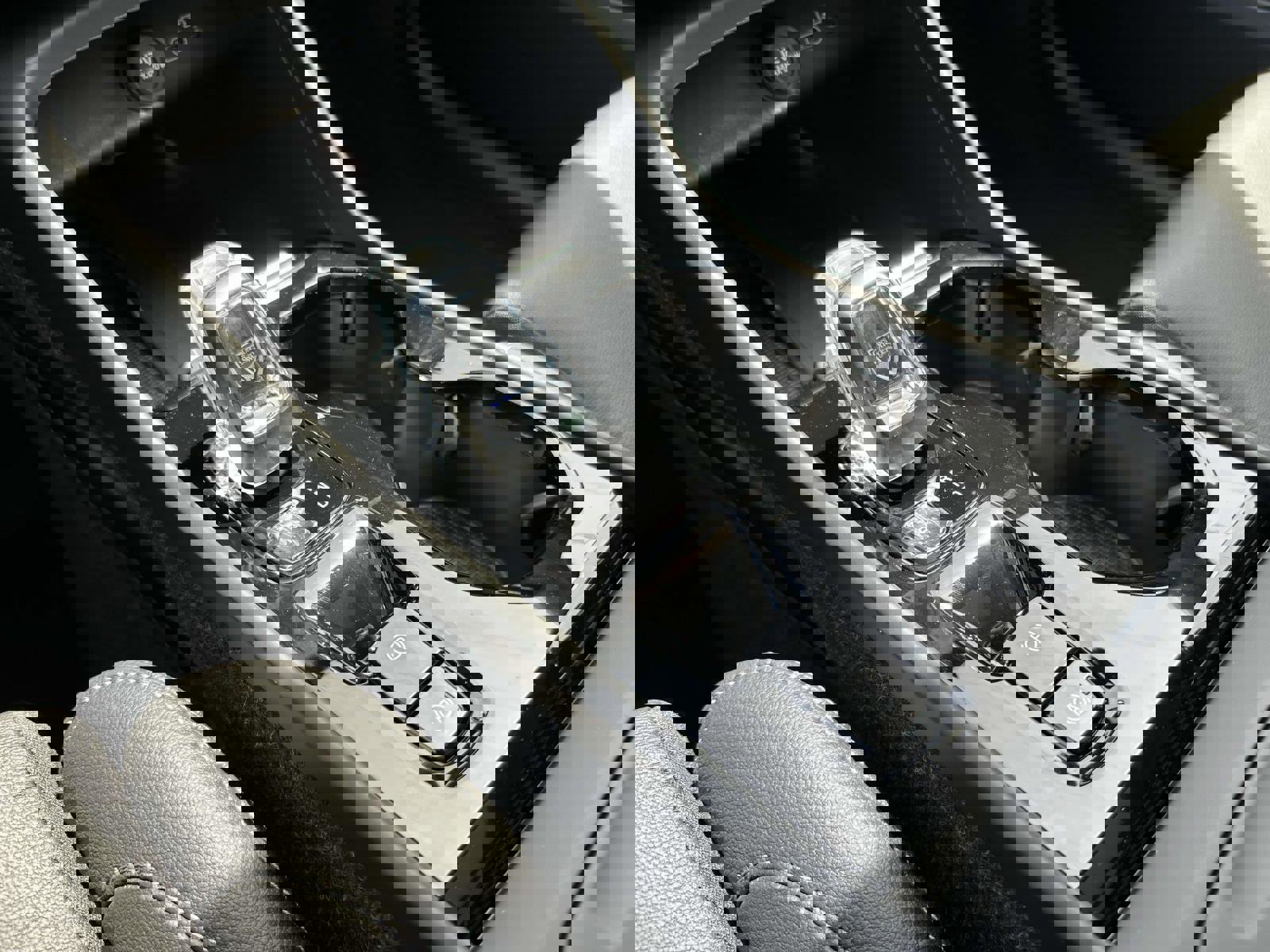 Certified 2025 Volvo XC40 B5 Ultra w/ Climate Package image 6