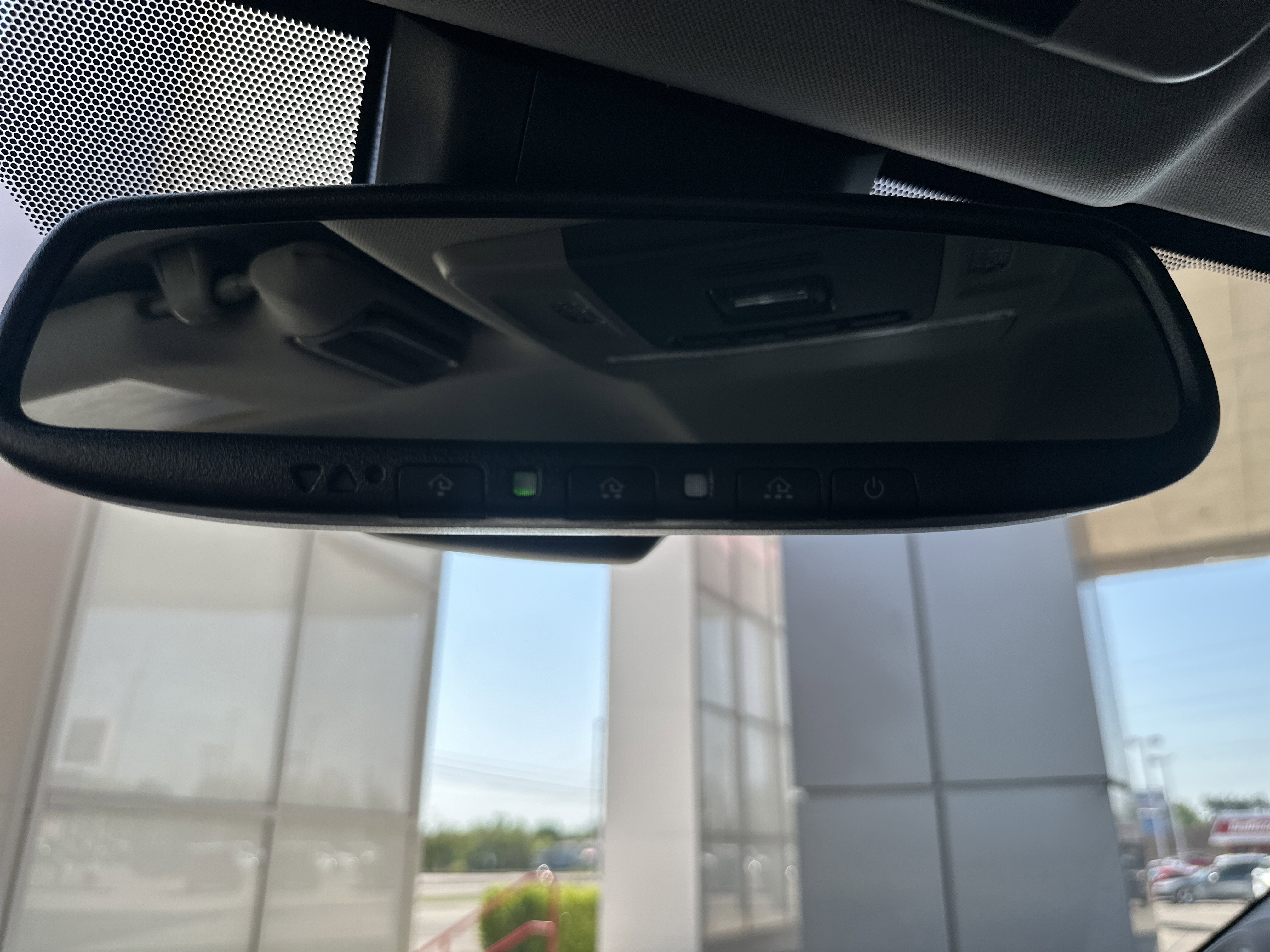 Certified 2020 Toyota Camry XLE w/ Navigation Package AWD/4WD image 37