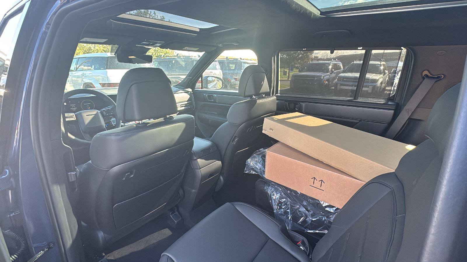 New 2026 Hyundai Santa Fe Calligraphy image 9