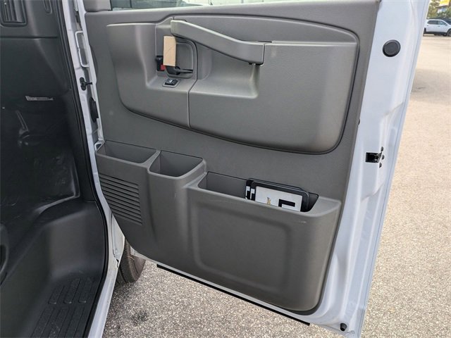 New 2024 Chevrolet Express 2500 w/ Driver Convenience Package image 22