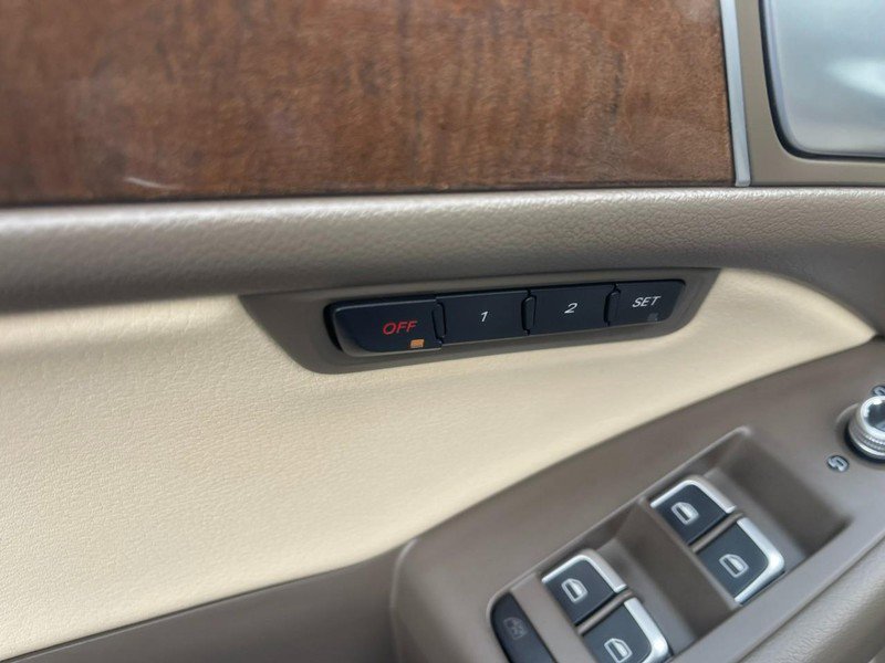 Used 2016 Audi Q5 2.0T Premium Plus w/ Technology Package image 22