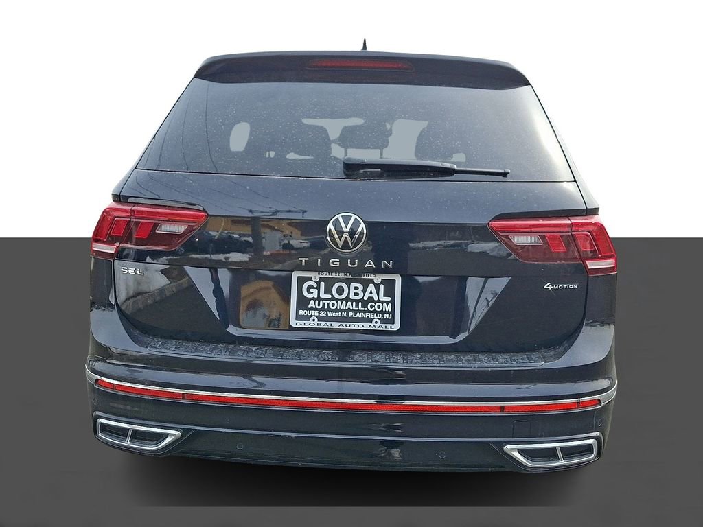 Used 2023 Volkswagen Tiguan SEL R-Line image 6