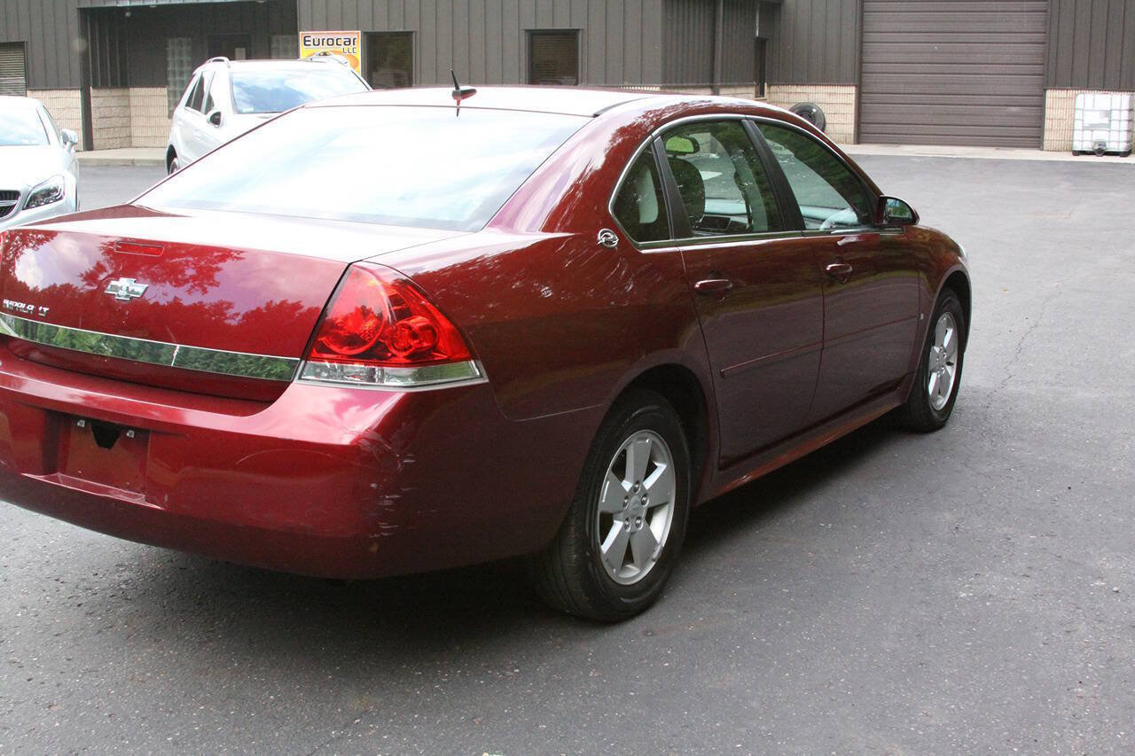 Used 2009 Chevrolet Impala LT FWD image 6