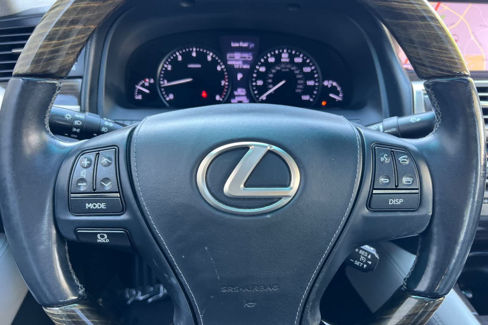 Used 2014 Lexus LS 460 w/ Comfort Package RWD image 26